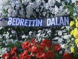 Şener ve Güneş de çelenk yolladı!