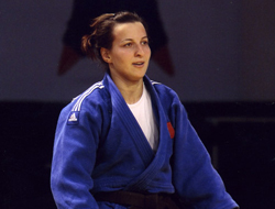 Aynur Samat'tan bronz madalya