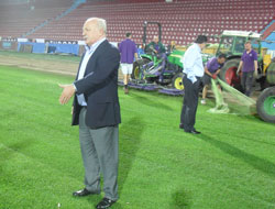 "Burak'a 15 de verseler satmam"