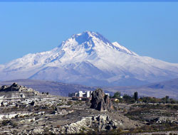 Erciyes'e 13 santimetre kar yağdı