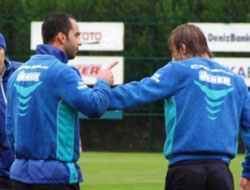 Fenerliler idmanda kavga etti!