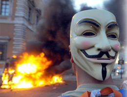 Roma'yı asırlar sonra yine yaktılar