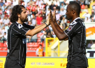 Manisaspor: 2 - Karabük: 1