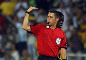 Fırat Aydınus'a UEFA'dan görev!