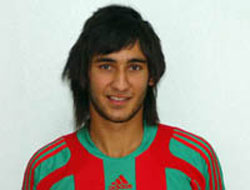 Trabzonspor gençlere bakıyor