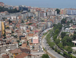 Çömlekçi sembolik olarak yıkıldı!