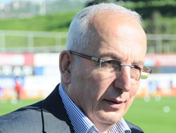 Yener'den Fener'e gönderme