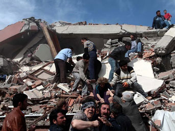 Van'da trajedi bitmiyor