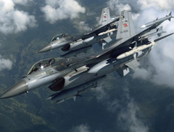 PKK kampları bombalanıyor