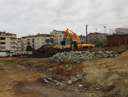Trabzon'da yol çalışması sürüyor