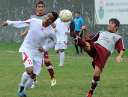 Trabzonspor A2 farklı mağlup!