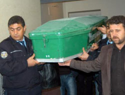 Eve alkollü gelen baba dehşet saçtı