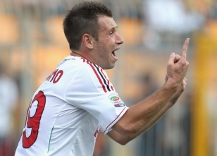 Dünya Cassano'ya kilitlendi, şok...