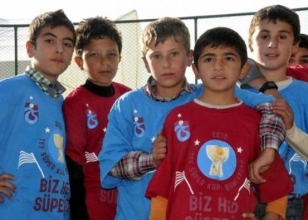 TS'den depremzedelere forma