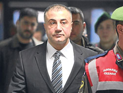 Parayla ölüm listesinden isim sildi