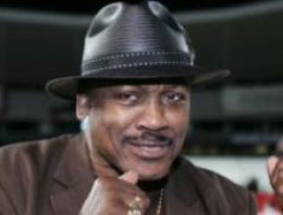 Eski şampiyon Joe Frazier öldü