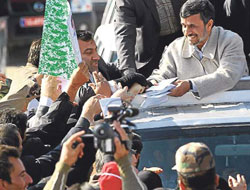 İsrail: Vururuz, İran: YOK EDERİZ!