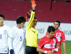 Milli takım Emre'den kurtuluyor!