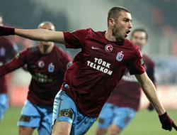 Burak Yılmaz'a Ruslar kanca attı!