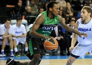 TS basket yine transfer yaptı