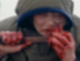 Eski eşini ve 3 kızını öldürdü