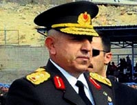 O General firar etti!