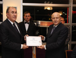 Kızılcık'tan Boz'a veda yemeği