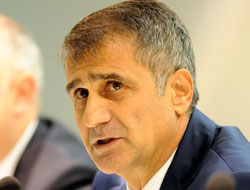 Şenol Güneş'ten sarı alarm