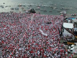 Kılıçdaroğlu'ndan İzmir çıkarması
