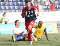 Tümer Metin futbolu bıraktı!