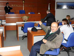 "Hocam bak, kafamın tası atıyor"