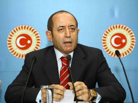 "AKP oy arttırdıkça ülke geriledi"