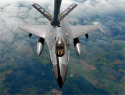 Fransız uçakları hava sahamızda