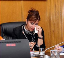 "Oğluma kredi bile vermediler"