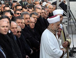 Aydın Menderes toprağa verildi