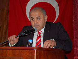 AK Parti Çarşıbaşı'nda kongre