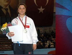 Hatun Muhçu'dan Bronz madalya!