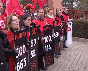 Bakanlık önünde olaylar çıktı!