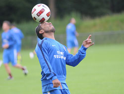 Al Alanzinho’yu ve Alper’i