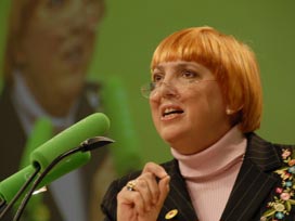 Alman vekilden Fransa'ya rest