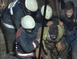 Sancaktepe'de toprak kayması!