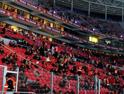 TT Arena'da bıçaklı saldırı