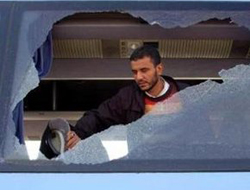 Türk otobüsüne Suriye'de saldırı!