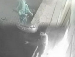 Molotof atanlara tüfekle karşılık!