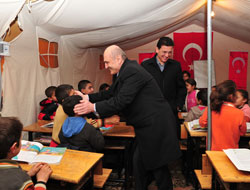 Bakan Bayraktar Van'da