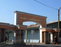 Liseli kıza çirkin tuzak