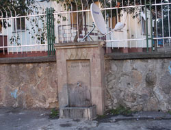 Trabzon'da Çanak antenli çeşme