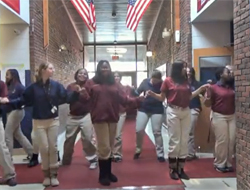 Amerikalılar Muallime bayıldı