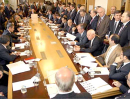 CHP'li üyeler komisyon bastı