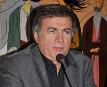 Diyanet'in kaldırılmasını istedi